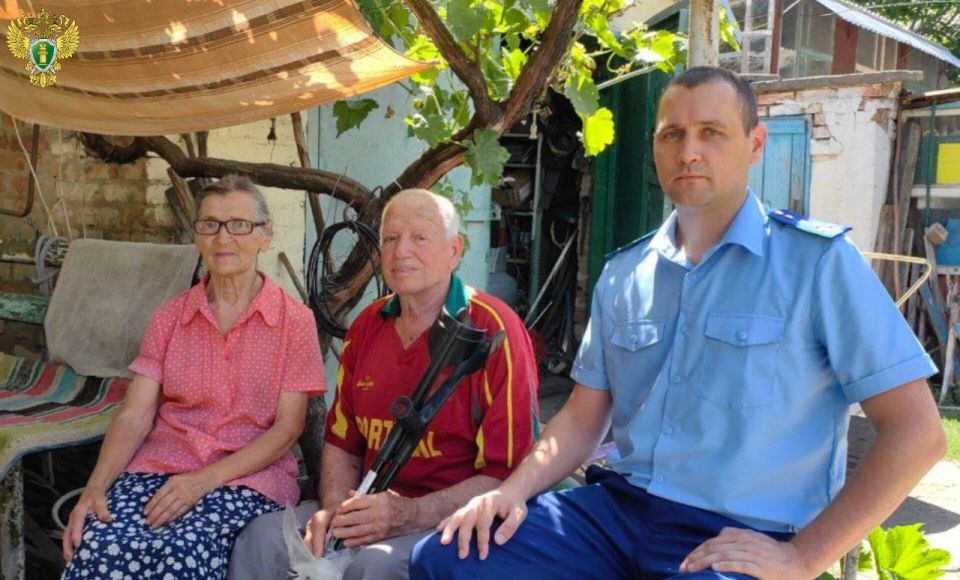 Прокуратура Михайловского района провела проверку по обращению 86-летнего местного жителя о нарушении его социальных прав