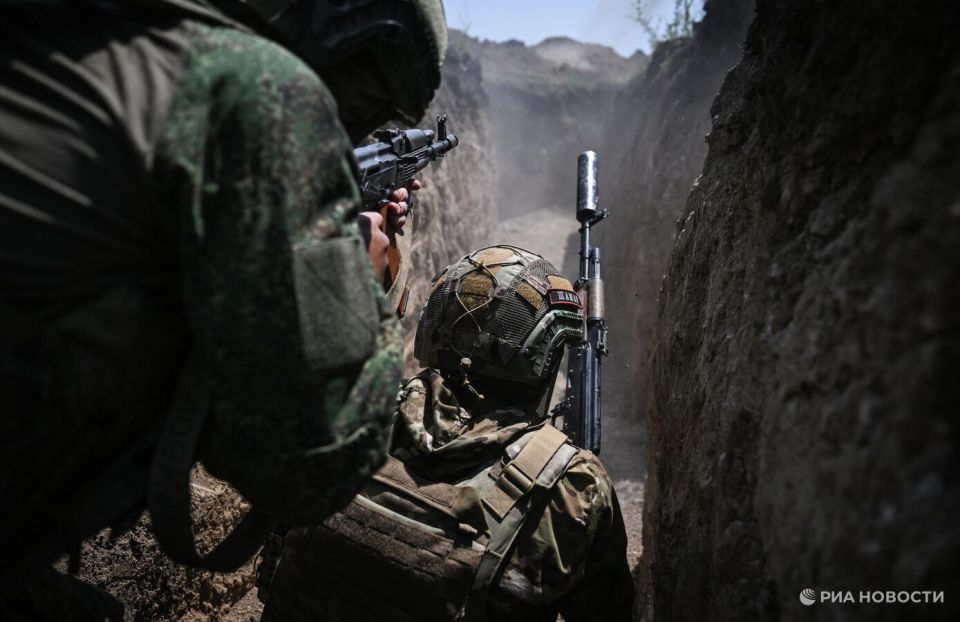 Освобождение Каменского открывает дорогу на город Запорожье, заявил Рогов