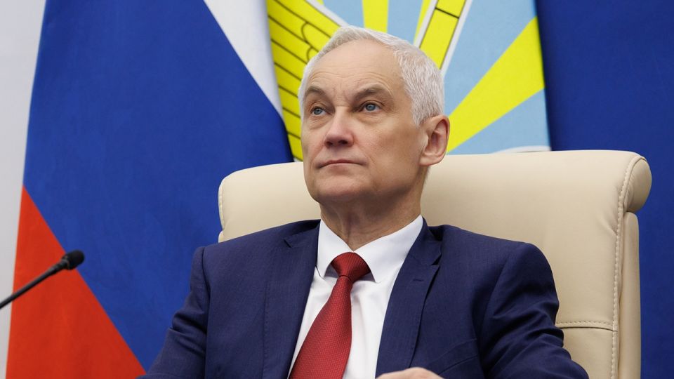 Белоусов поздравил военнослужащих, освобождавших Каменское