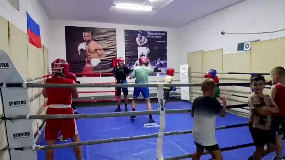 Наш школьный корреспондент Шклярук Анастасия с репортажем из ДЮСШ города Днепрорудного