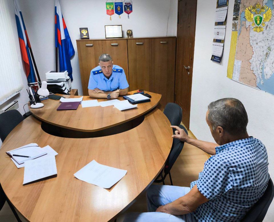 1234567 Прокурор Запорожской области Кирилл Осипчук осуществил выездной личный прием граждан в Веселовском районе