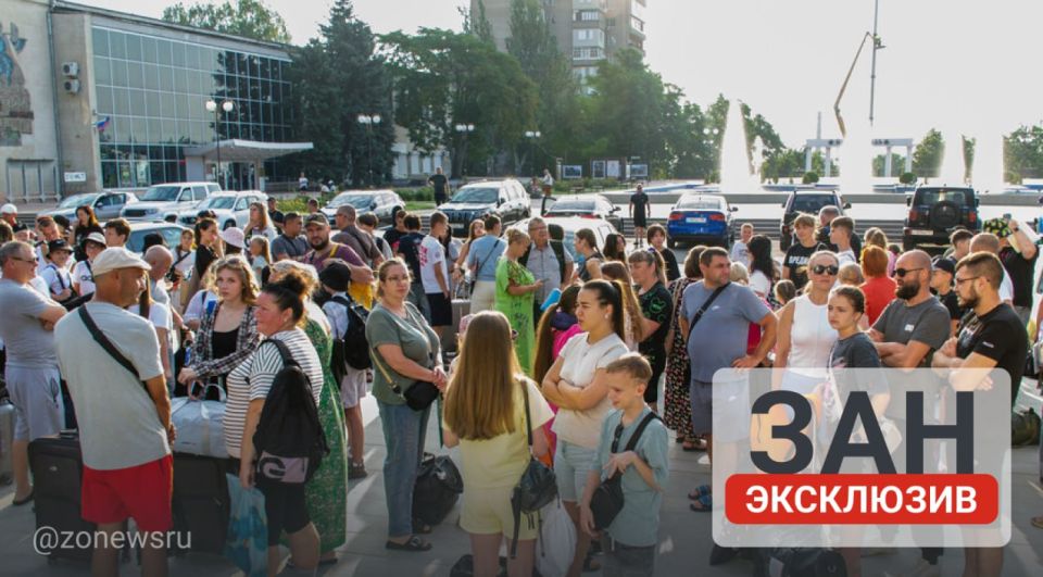 Дети из Мелитополя отправились на вторую смену в евпаторийский лагерь «Юность»