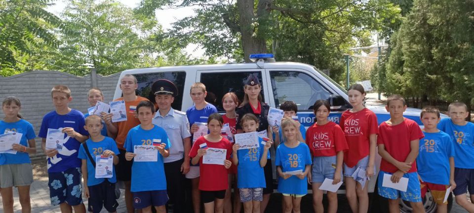 Сотрудники Госавтоинспекции Управления МВД России «Мелитопольское» провели мероприятие в ГБУ «Мелитопольский областной центр социально-психологической реабилитации детей», целью которого было повышение знаний и навыков детей...