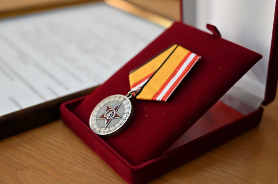 За вклад в развитие Запорожской области