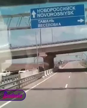 Пробка из почти 1000 автомобилей образовалась у Крымского моста — люди томятся в ожидании по 3 часа