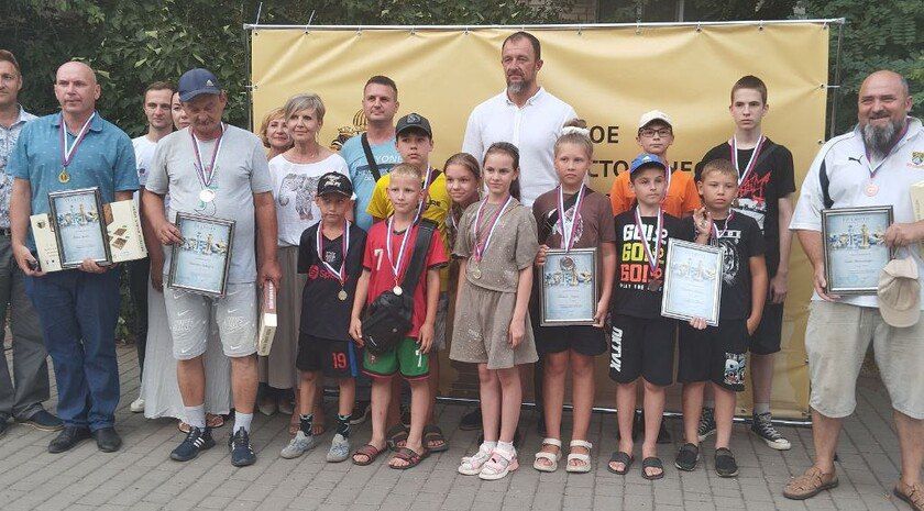 ����� ������������ ��������� ���� ��������� � ���������