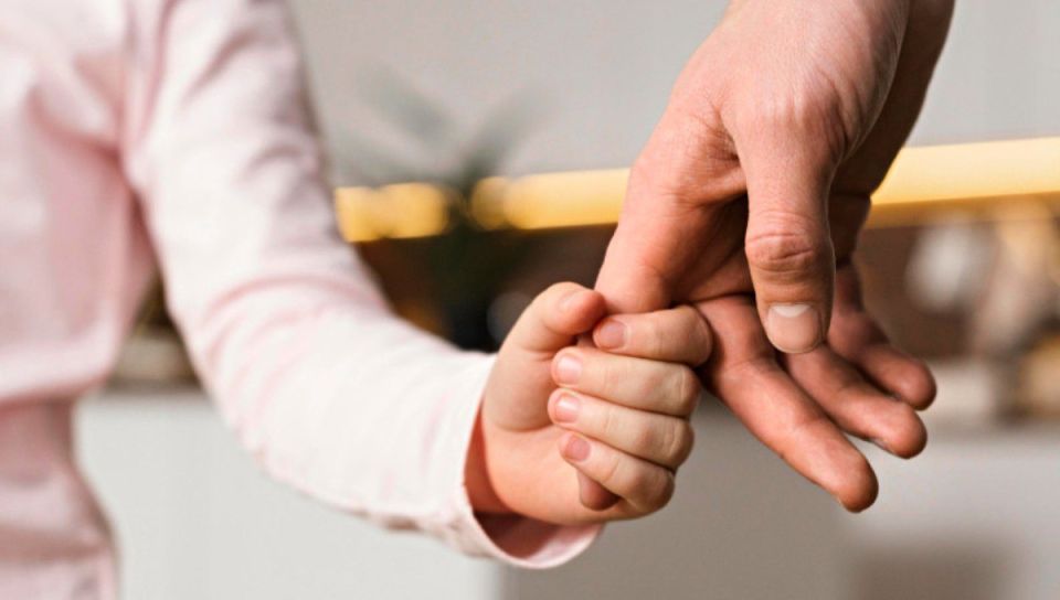 Суд отказал в удовлетворении иска о лишении родительских прав бывшего супруга, участника СВО, в отношении несовершеннолетнего ребенка