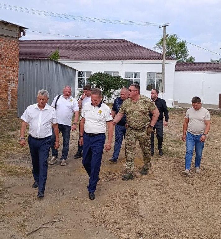 Запорожскую область с рабочим визитом посетил заместитель министра строительства и ЖКХ РФ Валерий Леонов