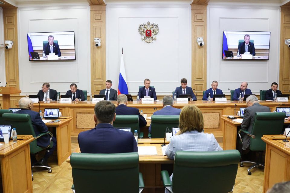 Дмитрий Ворона: До конца 2025 года Минсельхоз России планирует завершить работы по созданию единой карты-схемы земель сельхозназначения и Единой почвенной карты РФ в соответствии с новыми механизмами использования и охраны...