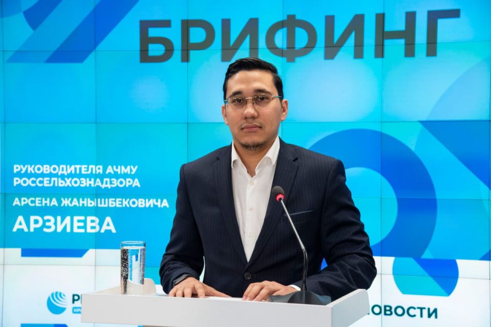 Продовольственная безопасность и эпизоотическое благополучие: в пресс-центре "РИА Новости Крым" состоялся брифинг руководителя Азово-Черноморского межрегионального управления Россельхознадзора