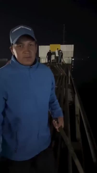 Воды Камчатки вспыхивают голубым огнем