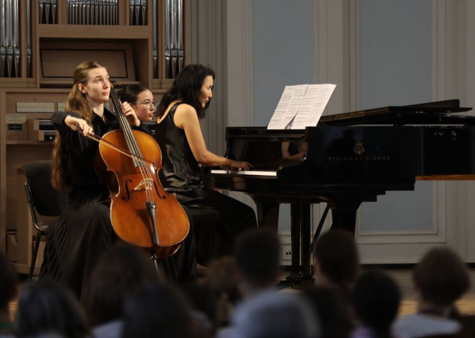 Летний сезон Школы-фестиваля «Донбасский экспресс» закрылся в Москве