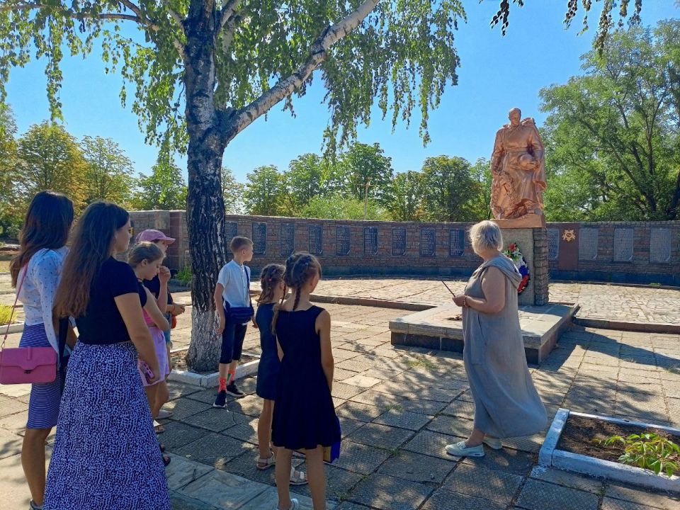 В музее села Осипенко провели экскурсию "Как жили наши предки"