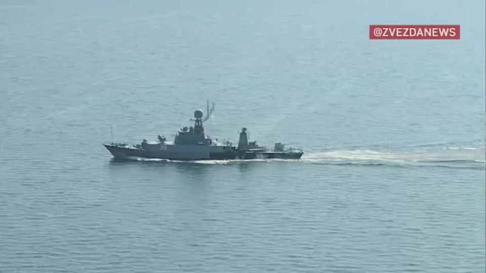 Масштабные учения ВМФ России «Июльский шторм» проходят с 23 по 27 июля в акваториях Тихого и Северного Ледовитого океанов, Балтийского и Каспийского морей