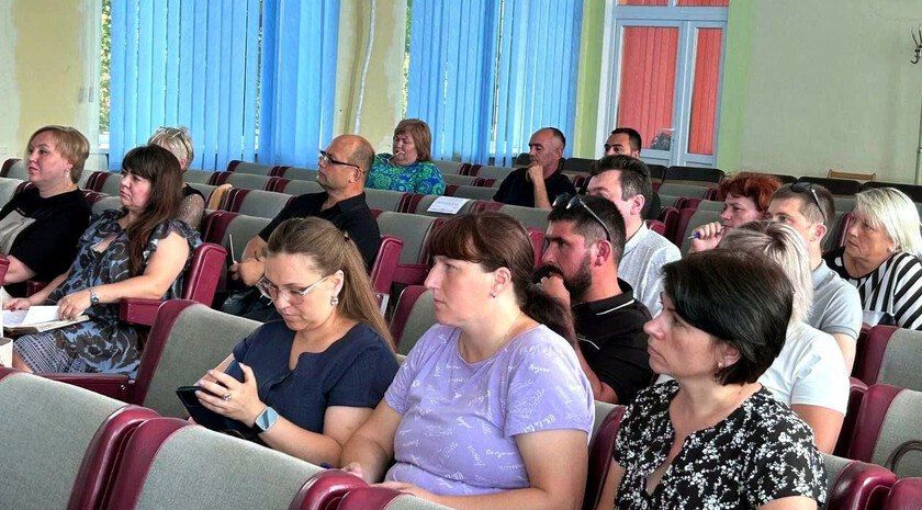 План подготовки объектов к осенне-зимнему периоду обсудили в Приморском районе