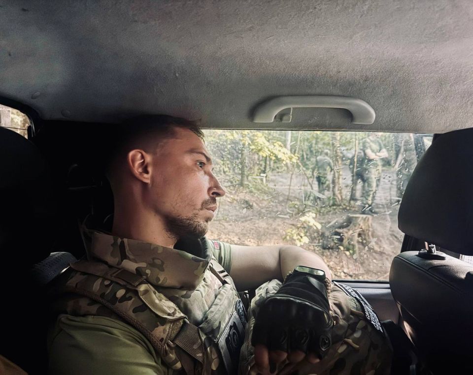 Игорь Гомольский: Вернувшись из командировки на Харьковское направление, традиционно сел разбирать фотографии