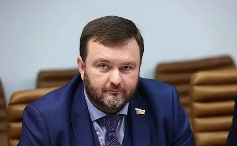 Наталья Романиченко: Сегодня, 24 июля, свой День рождения отмечает Сенатор Российской Федерации от Запорожской области, заместитель председателя Комитета Совета Федерации по экономической политике Дмитрий Николаевич Ворона