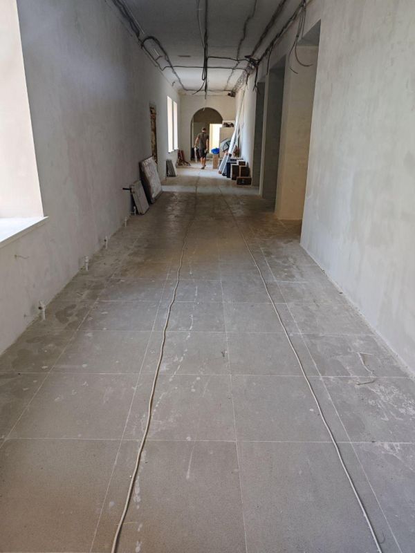 В школе села Григорьевка выполняют отделку внутренних помещений