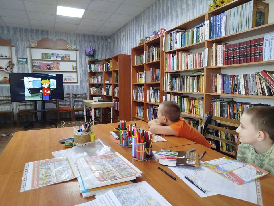 "Улица полна неожиданностей": Урок безопасности!