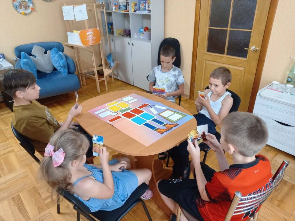 24.07.2025г. психологами отделения социальной помощи семьям с детьми г. Мелитополь ГБУ «Комплексный центр социального обслуживания населения» МТ и СП ЗО для детей из семей, находящихся в трудной жизненной ситуации, была...