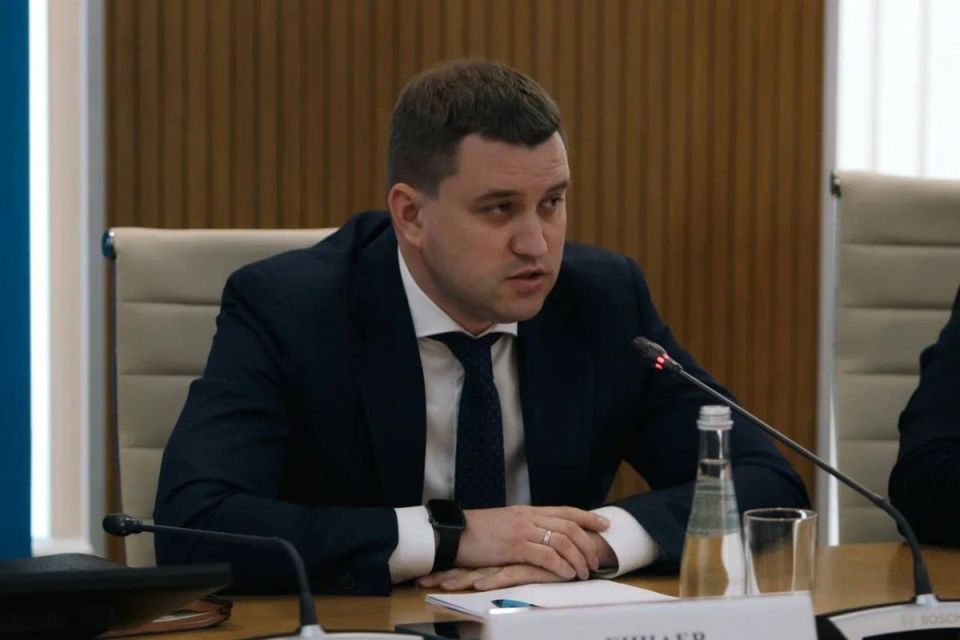 Госдума установила единый 30-дневный срок для выплат пособий участникам СВО и их семьям