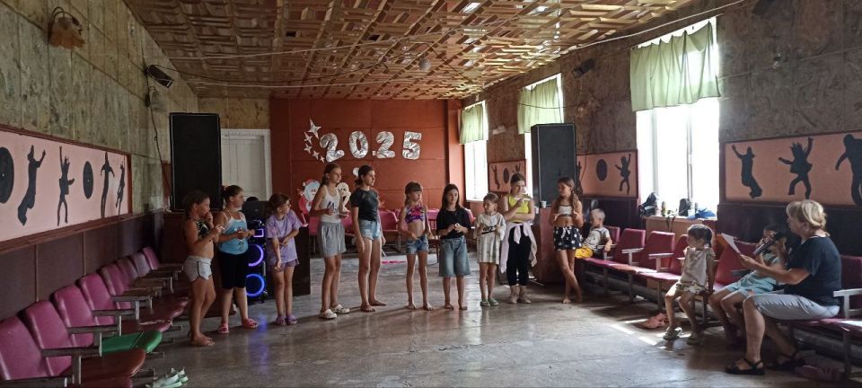 Во Владимировском СДК состоялась традиционная и всеми любимая игровая программа «Летний микс»