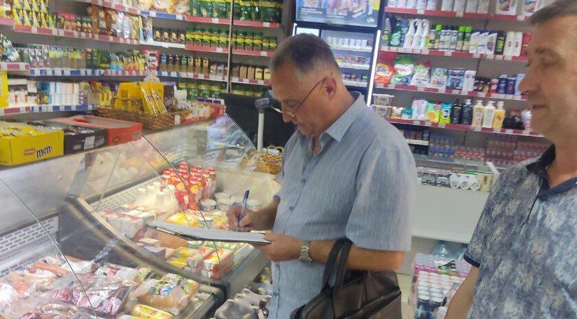 Минпромторг: отклонения цен на социально значимые товары в Пологах незначительны