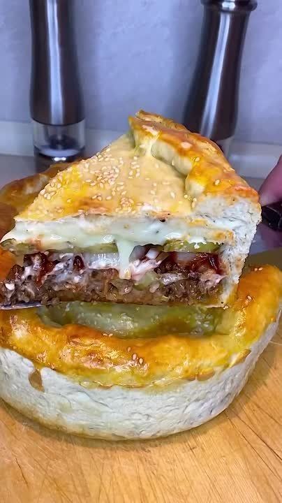 1111126. 16261125. Пирог Чизбургер Ингредиенты: Мука - 380 гр