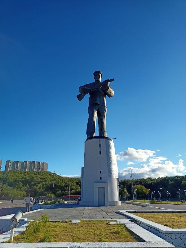 Максим Пухов: С Днём ВМФ!