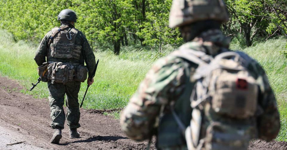 Боец с позывным Дембель: при отступлении ВСУ беспощадно минируют мирные районы