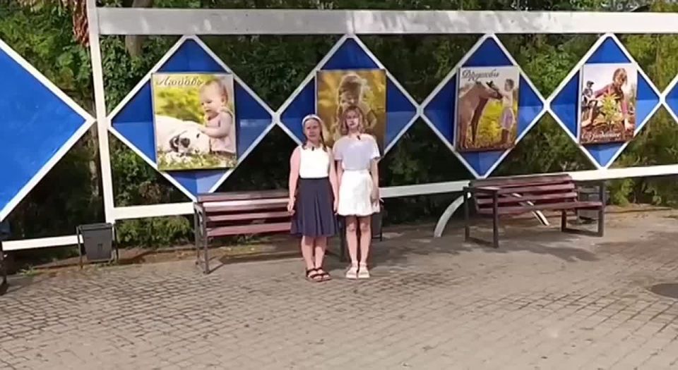 Школьное ТВ “София в курсе” из Днепрорудного представляет патриотический сюжет ко Дню ВМФ