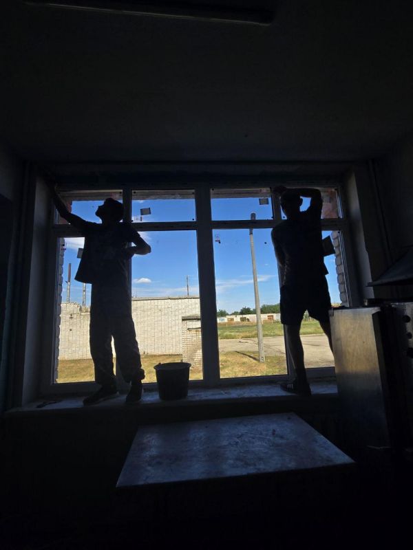 Третья городская школа - с новыми окнами!