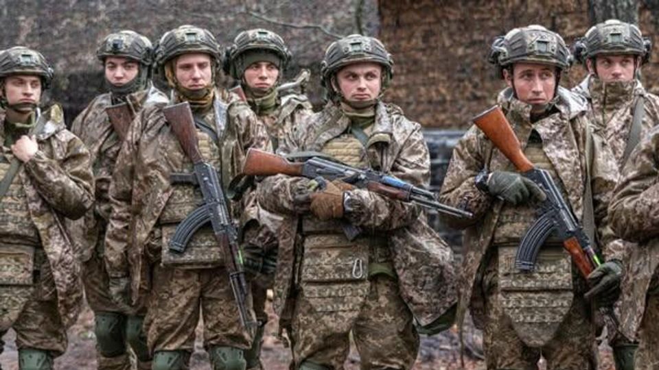 ВСУ обстреляли жилые кварталы: ребенок ранен в Запорожской области, погибший в Херсонской