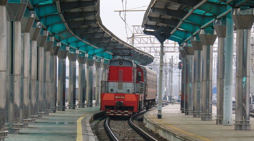 «Железные дороги Новороссии» увеличили грузовые перевозки на 33% за полгода