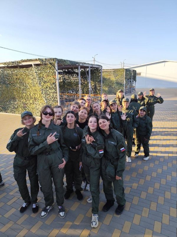 Черниговские школьники в Волгограде: опыт «Время юных героев»