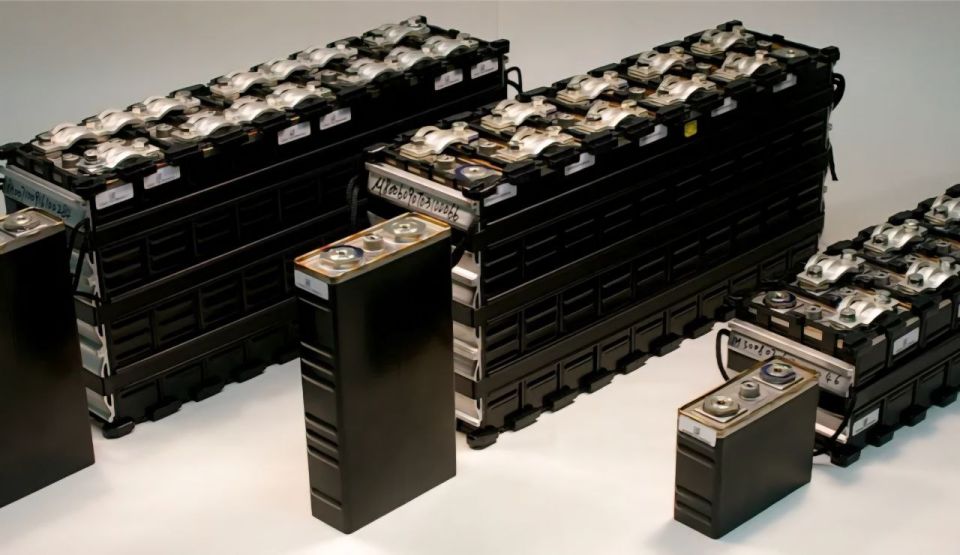 Максим Зубарев: В ПЕТЕРБУРГЕ НАЧАЛОСЬ ПРОИЗВОДСТВО ЛИТИЕВЫХ ИСТОЧНИКОВ ПИТАНИЯ