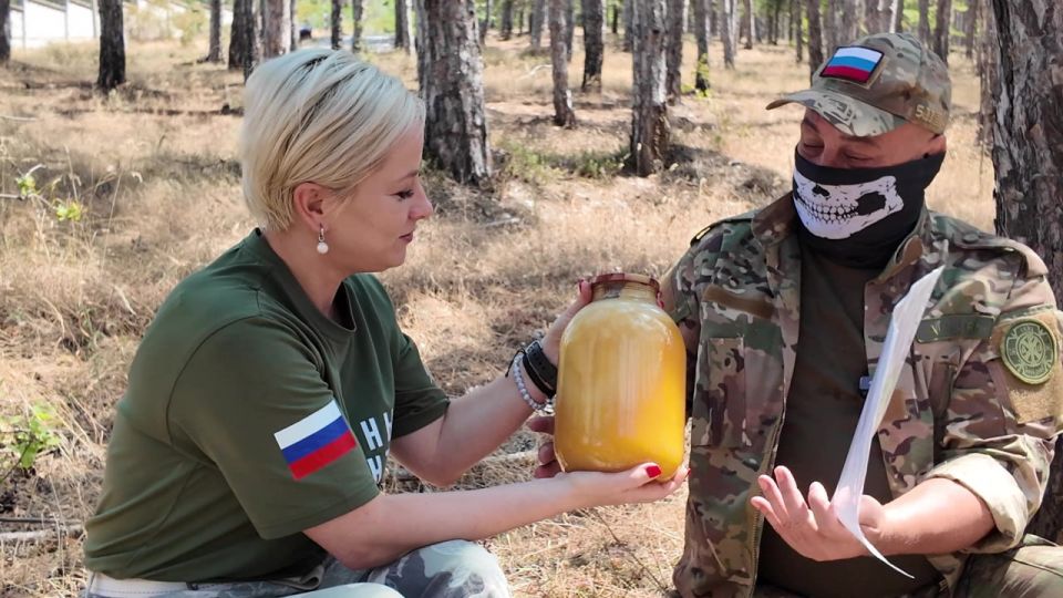 Из Крыма бойцам в зону СВО передали партию м?да