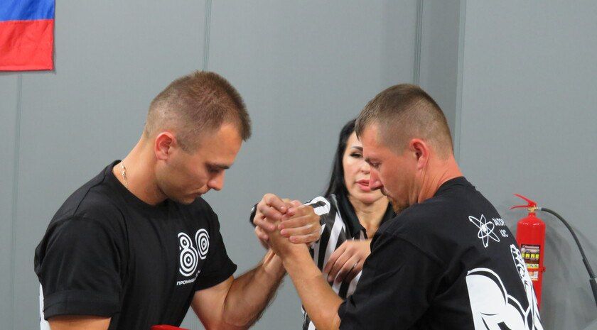 Кубок ЗАЭС по армрестлингу в честь 80-летия атомной промышленности состоялся в Энергодаре