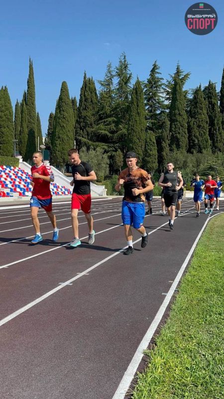 Сборная команда Запорожской области по гандболу участвует в УТМ в г.Алушта