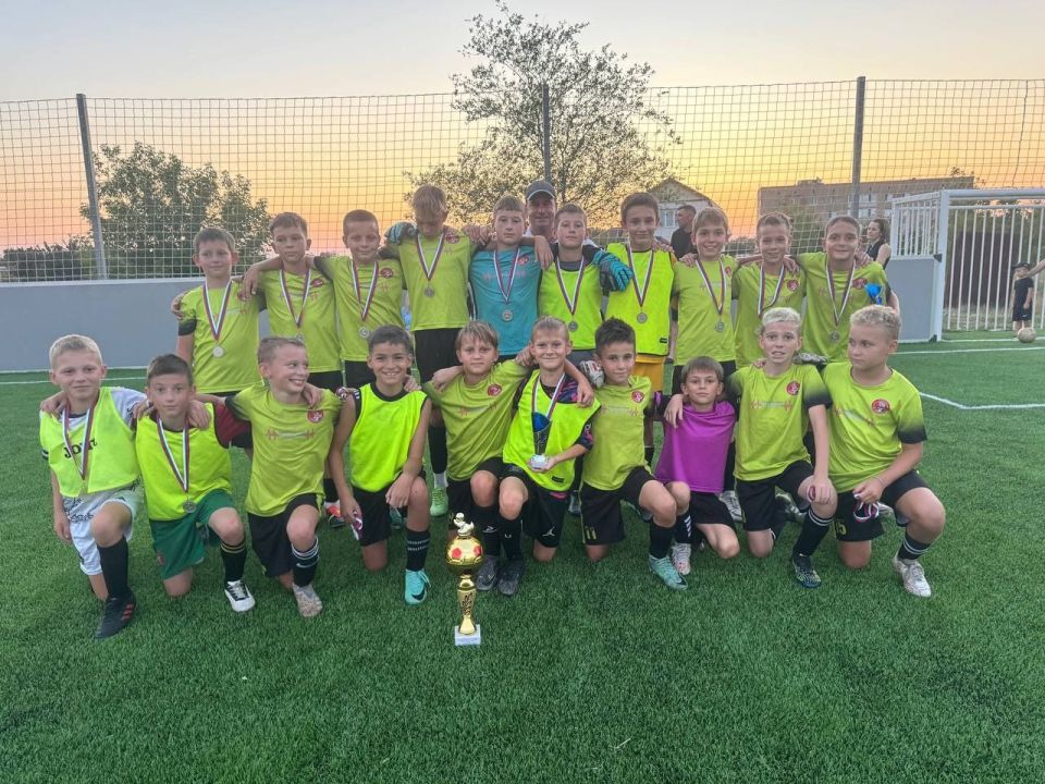 6 августа в пгт. Приазовское прошла товарищеская игра между сборной Запорожской области (юноши 2013 г.р) и командой "Спартак-2014"(г.Мелитополь)