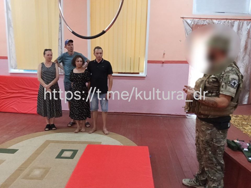 Златопольцы осваивают первую медпомощь!