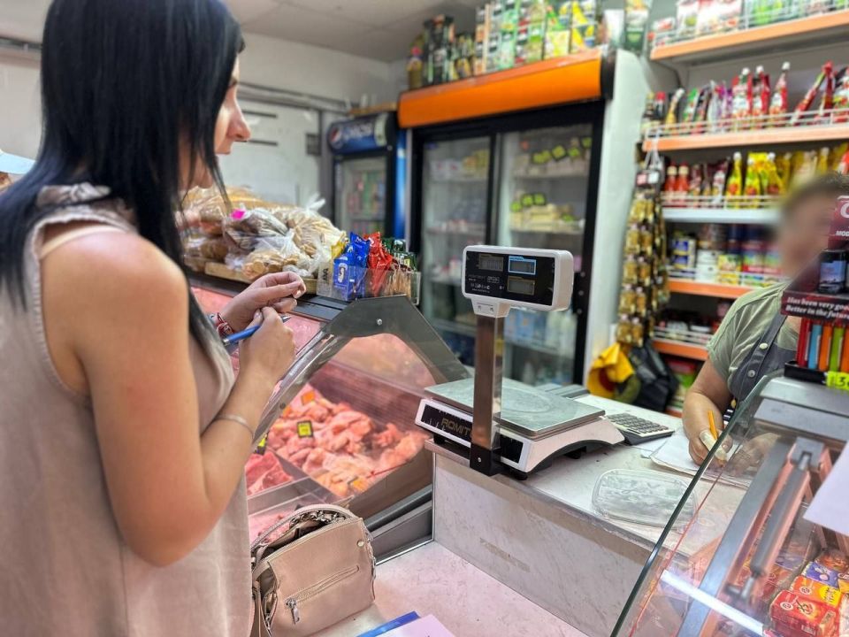 В Васильевке провели очередную внеплановую проверку торговых точек