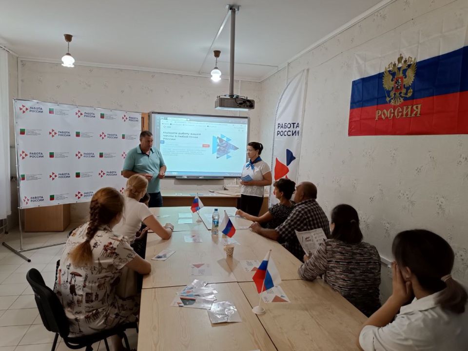 День открытых дверей службы занятости в Токмаке: новые возможности для трудоустройства