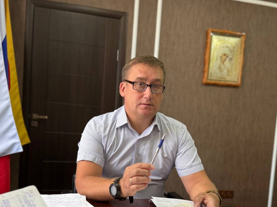 Глава Акимовского муниципального округа Александр Трудоношин провел оперативное совещание с начальниками структурных подразделений администрации