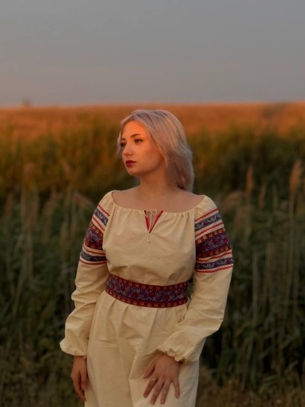 Дорогая Вероника!. . От всего коллектива РО ЛДПР Запорожской области поздравляем тебя с Днём рождения! Пусть этот день станет наполненным радостными моментами, теплом и хорошим настроением