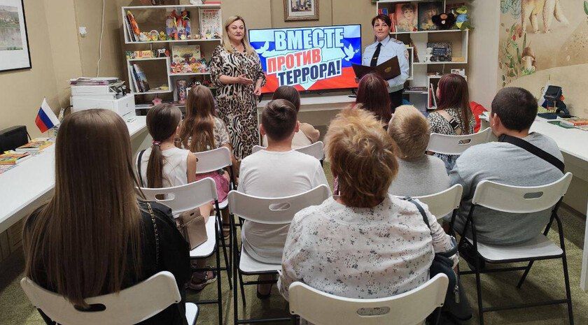 В Токмакском округе прошла акция «Вместе против терроризма»