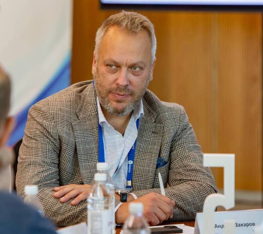 Евгений Балицкий: Поздравляю с днем рождения министра финансов Запорожской области Андрея Сергеевича Захарова