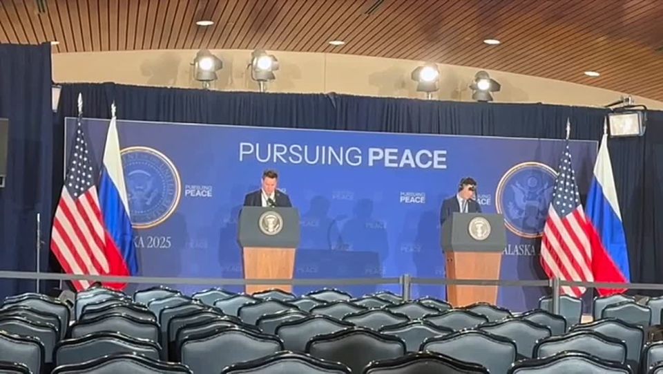 Итоговая пресс-конференция будет около 6 утра по московскому времени