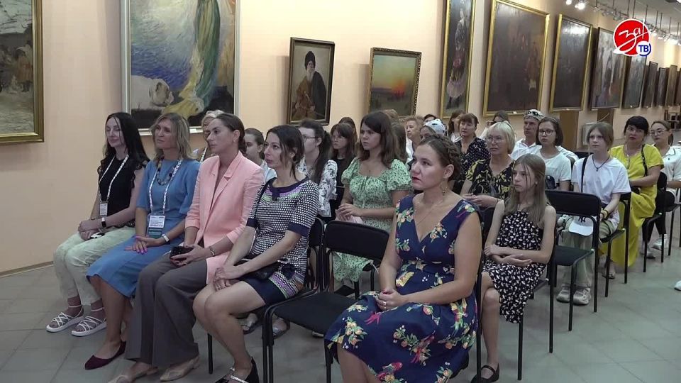 В Бердянском музее им. И. И. Бродского состоялась презентация проекта художественного музея «Арт-Донбасс»