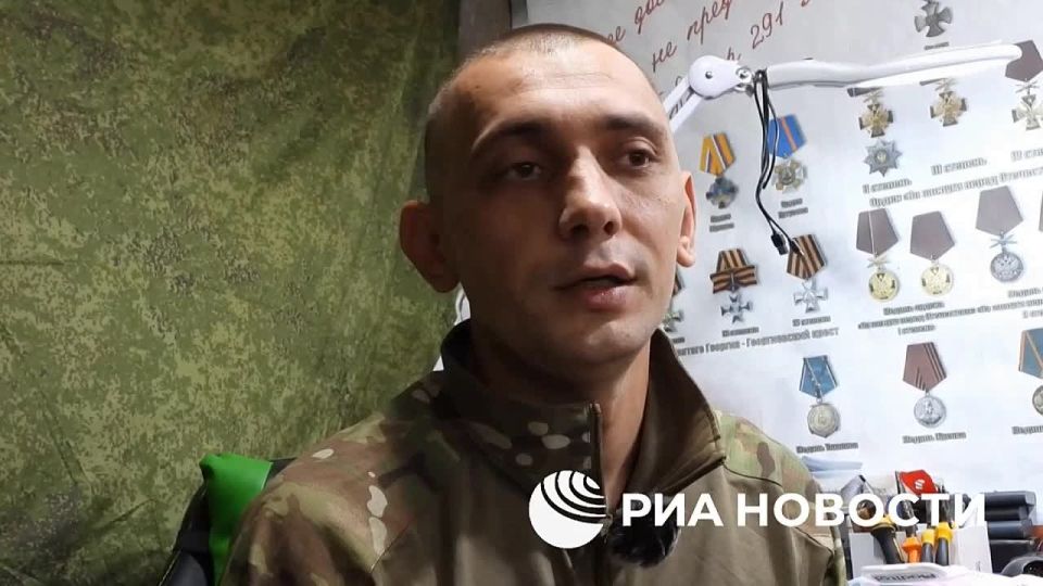 «По сравнению с прошлым годом — намного легче. У противника уже, может, и людей не хватает, и птиц»